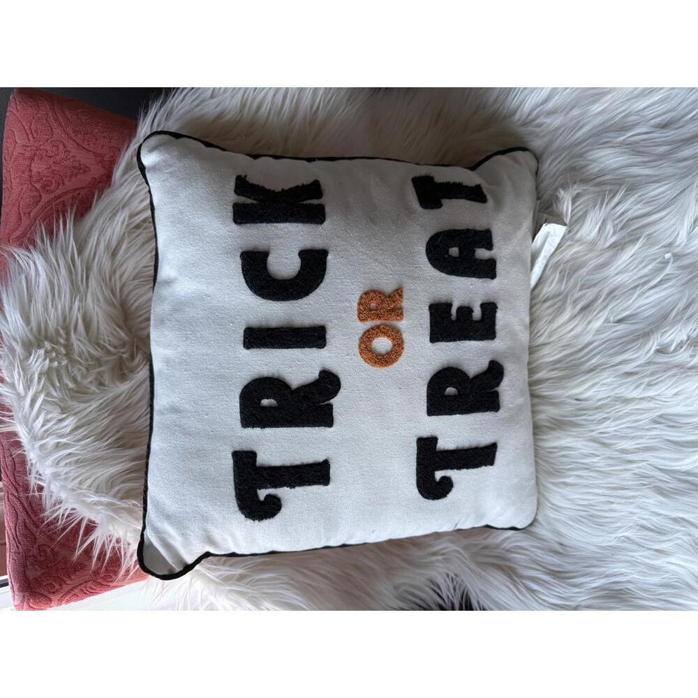 Halloween Themed Decorative Throw Pillow - Trick or Treat Design